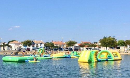 Maison De Vacances En Bord De Mer, Avec Piscine La Faute-sur-Mer Dış mekan fotoğraf